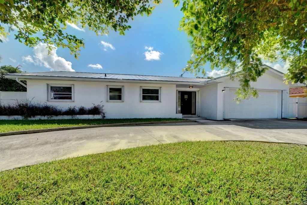 1171 Bimini Lane - Photo 18