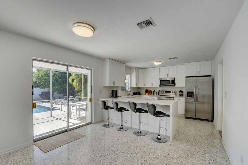 1171 Bimini Lane - Photo 4