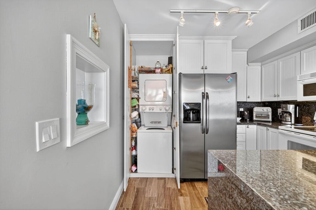 2355 Ne Ocean Boulevard - Photo 12