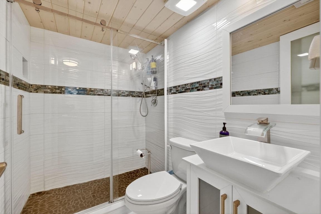 10680 S Ocean Drive - Photo 16