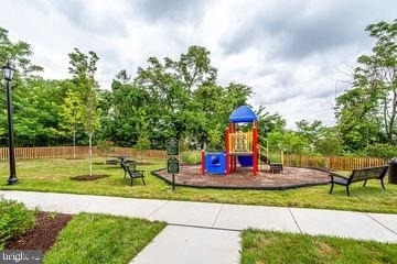 612 Totten Place Ne - Photo 31