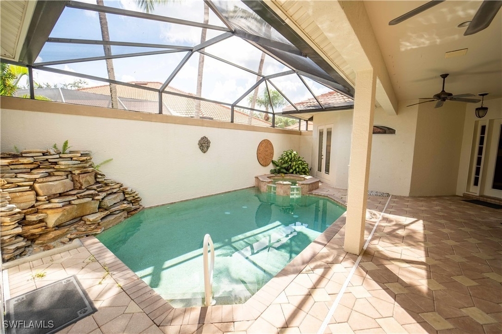 5886 Paradise Circle - Photo 1