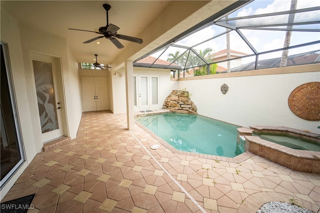 5886 Paradise Circle - Photo 2