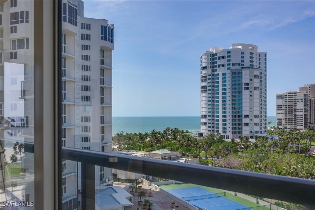 4031 Gulf Shore Boulevard N - Photo 17