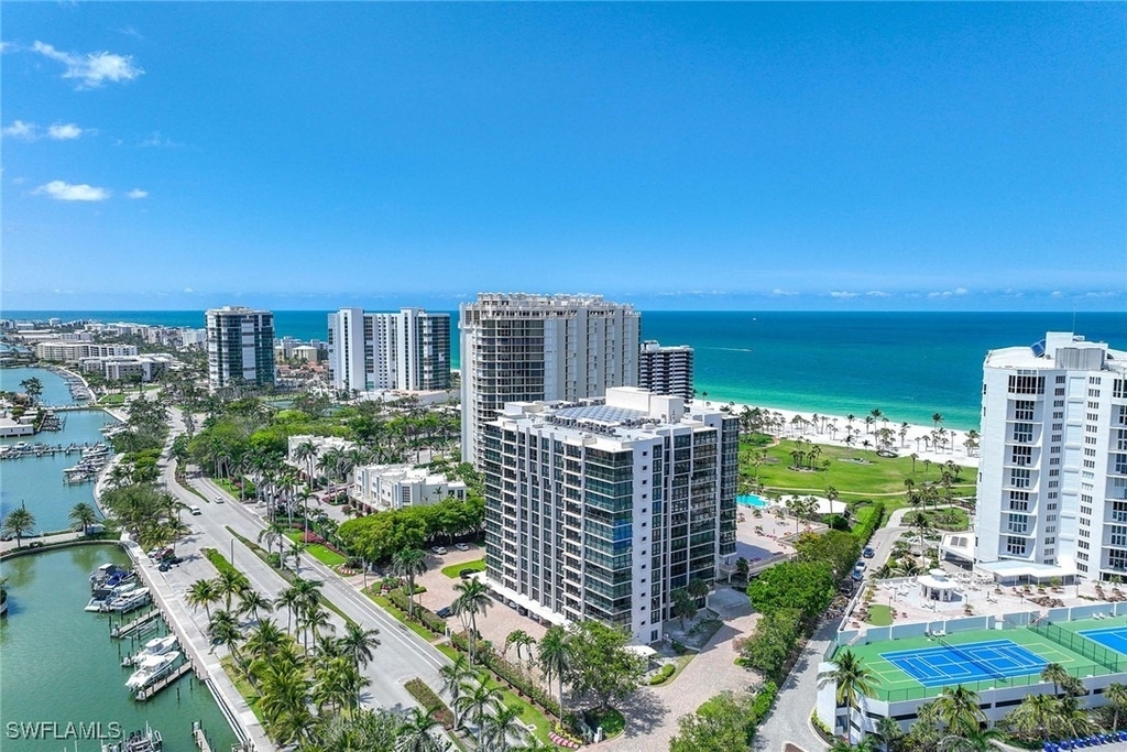 4031 Gulf Shore Boulevard N - Photo 3
