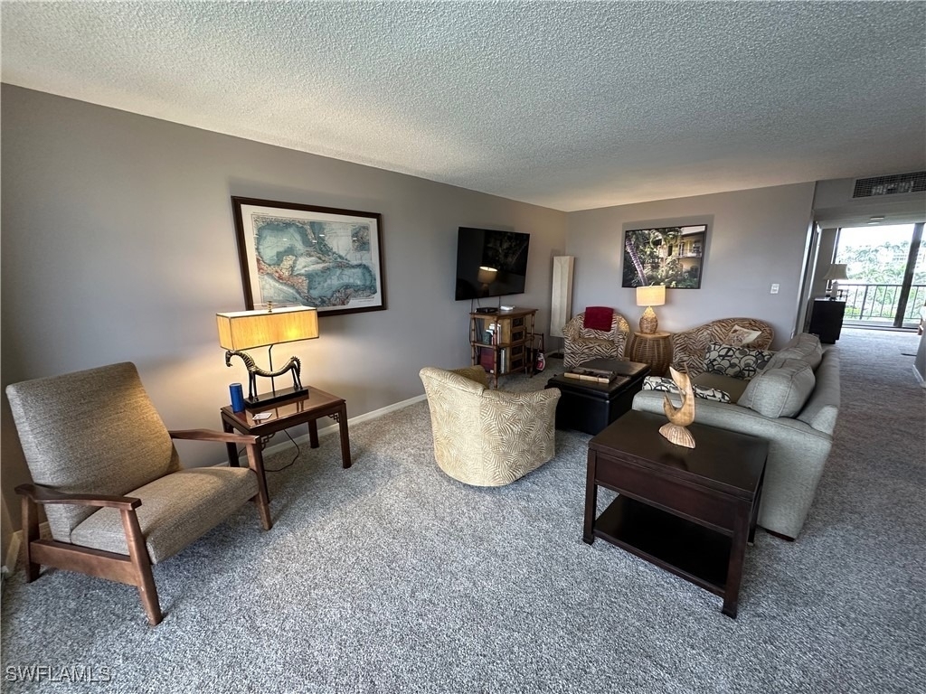 2305 Gulf Shore Boulevard N - Photo 2