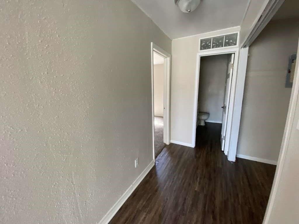 201 Ferguson Drive - Photo 14
