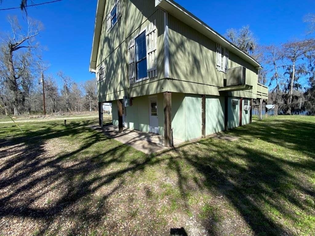 201 Ferguson Drive - Photo 4