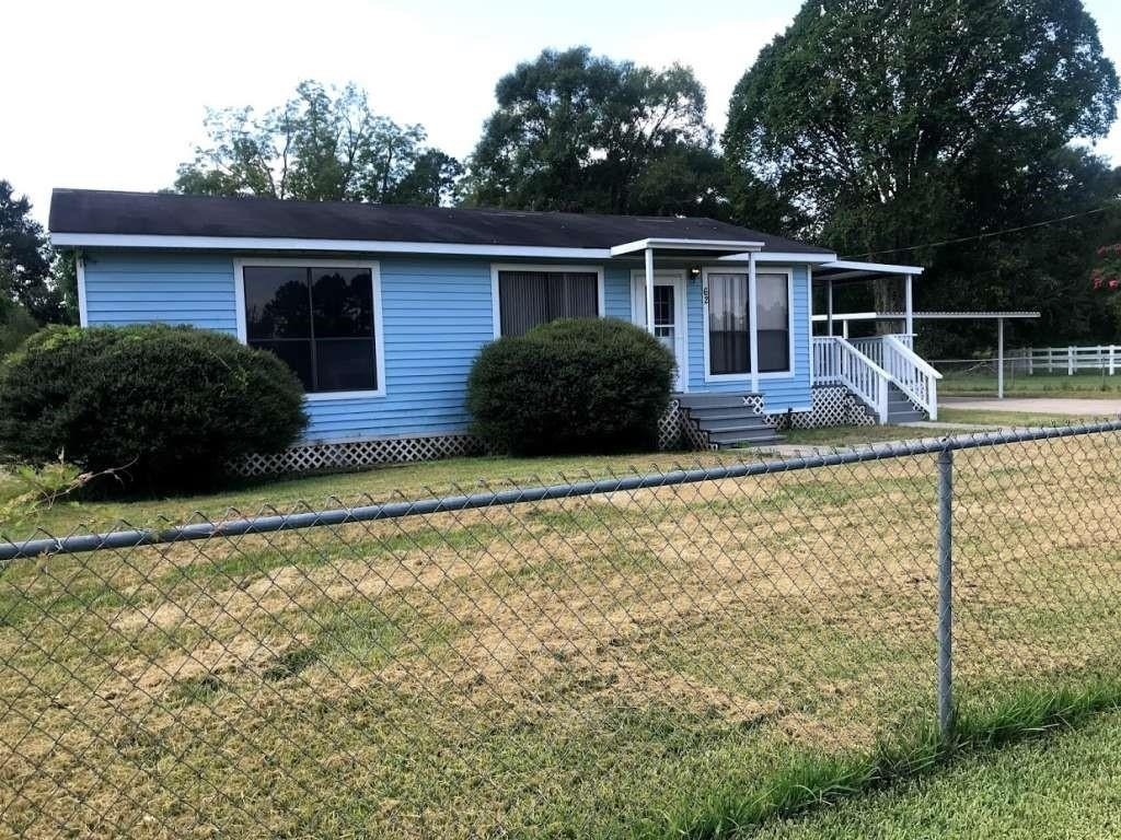 62 Laurel Court - Photo 0