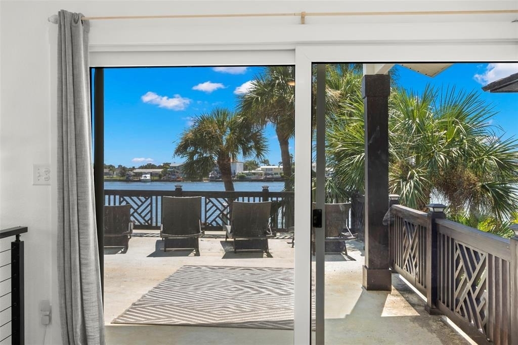 819 Bay Esplanade - Photo 53
