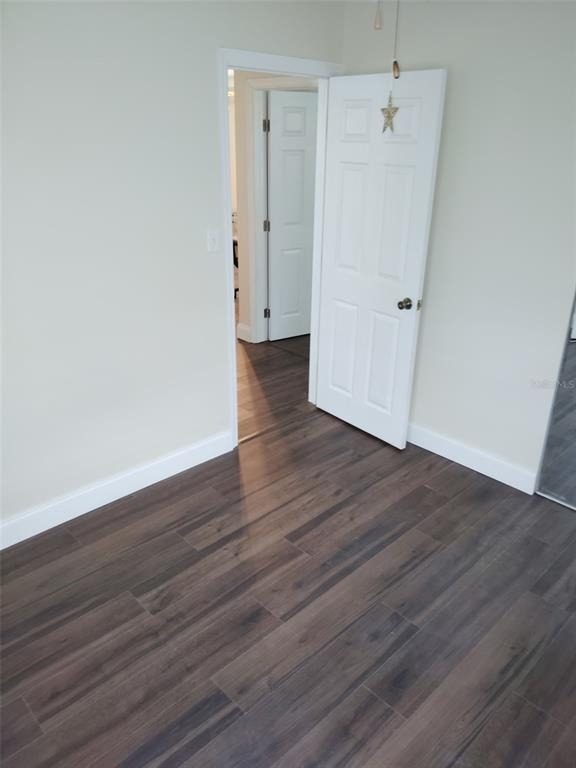 1145 54th Avenue N - Photo 2