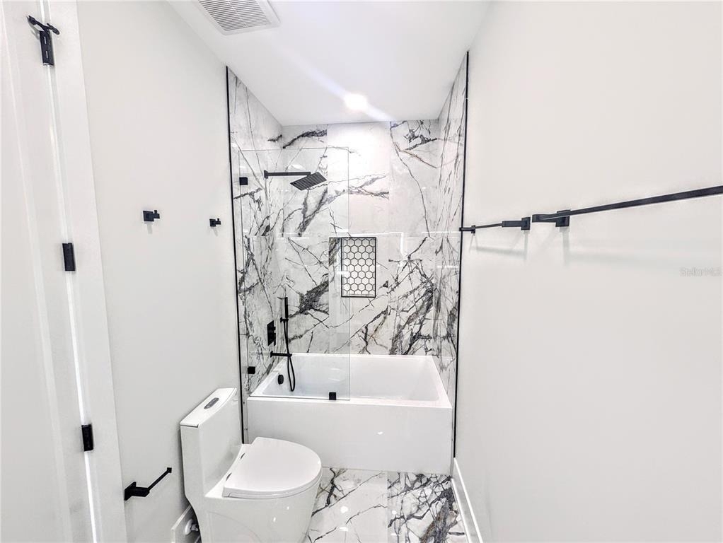 2194 Fruitville Road - Photo 18