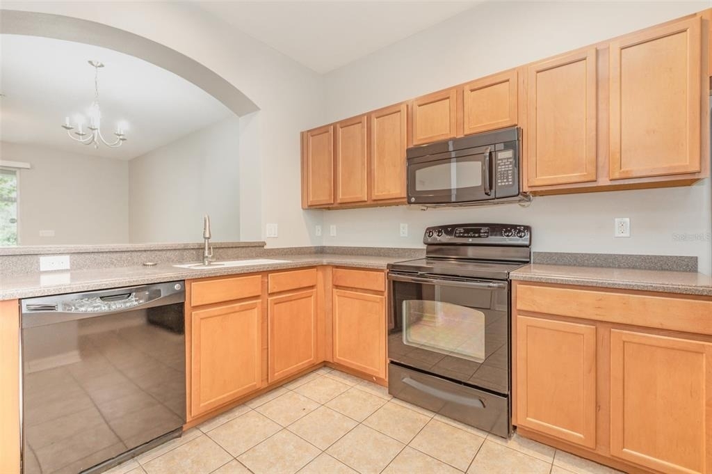 1125 Grantham Drive - Photo 13
