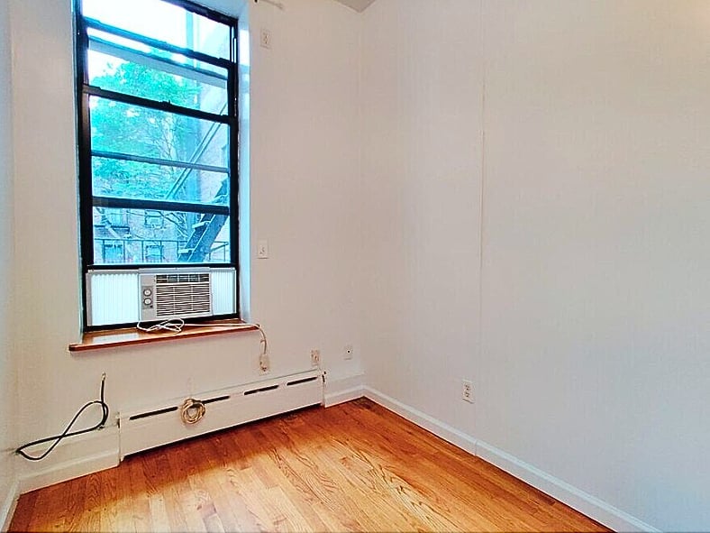 14 St Marks Place - Photo 0