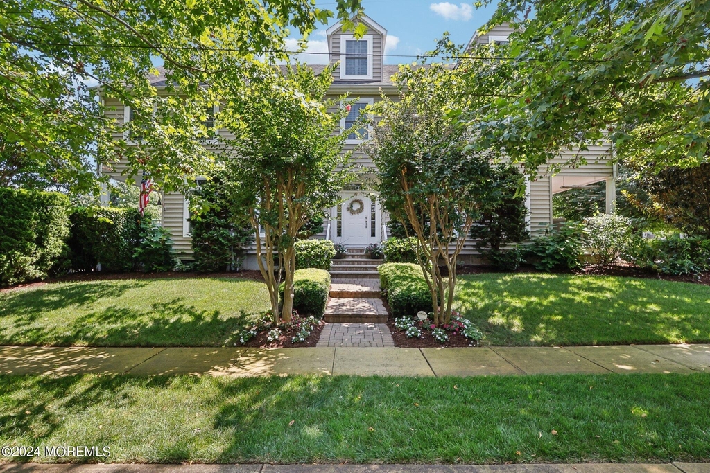 317 Worthington Avenue - Photo 0