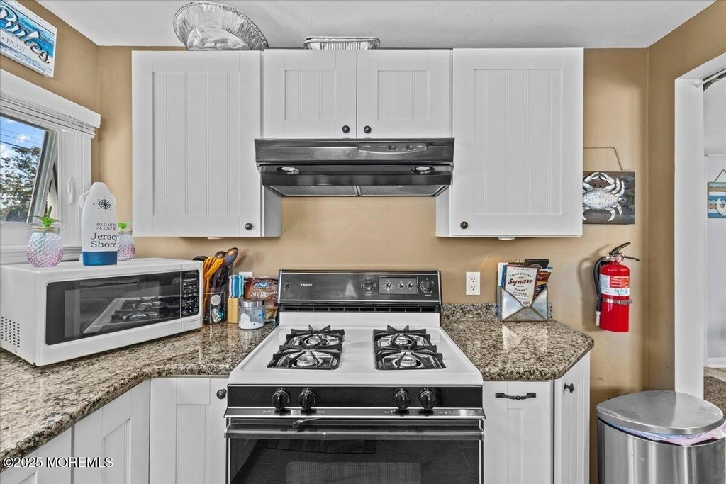4 Cedar Crest Drive - Photo 9