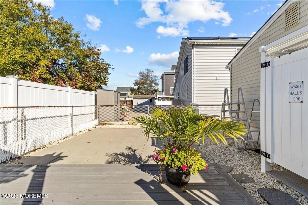 4 Cedar Crest Drive - Photo 17