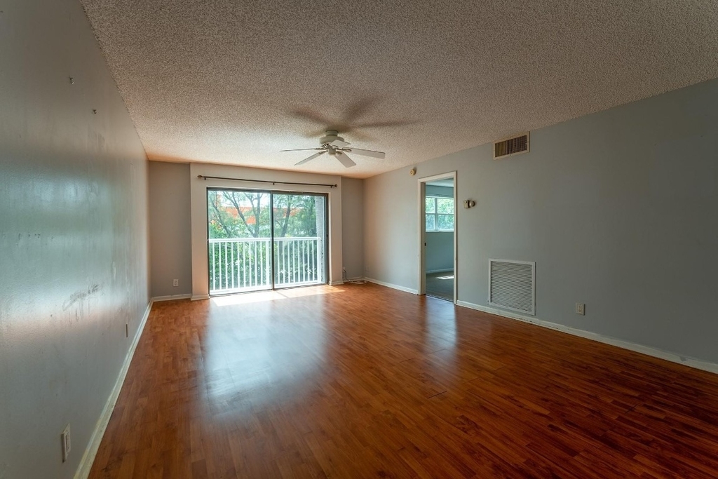 5951 Ne 14th Lane - Photo 8