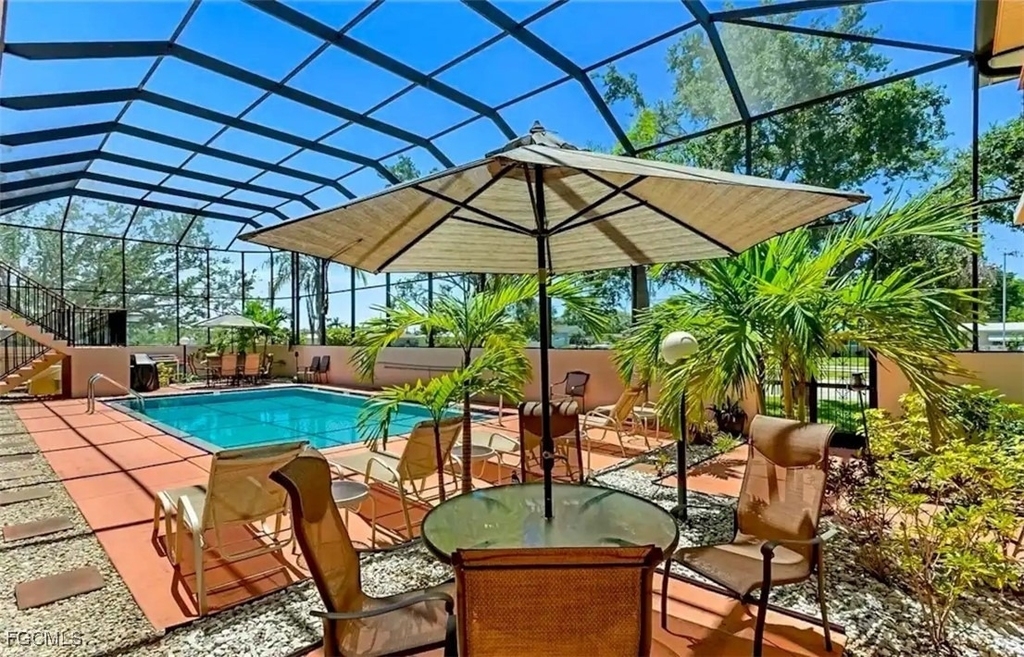5255 Coronado Parkway - Photo 0