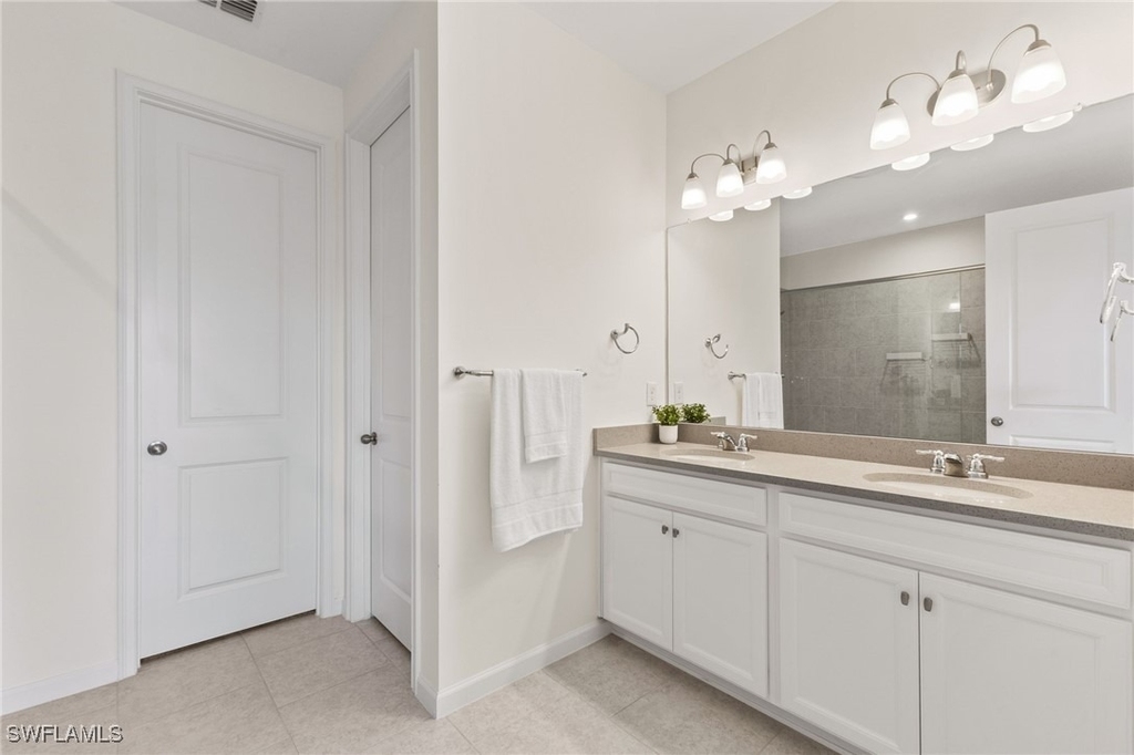 4607 Arboretum Circle - Photo 8