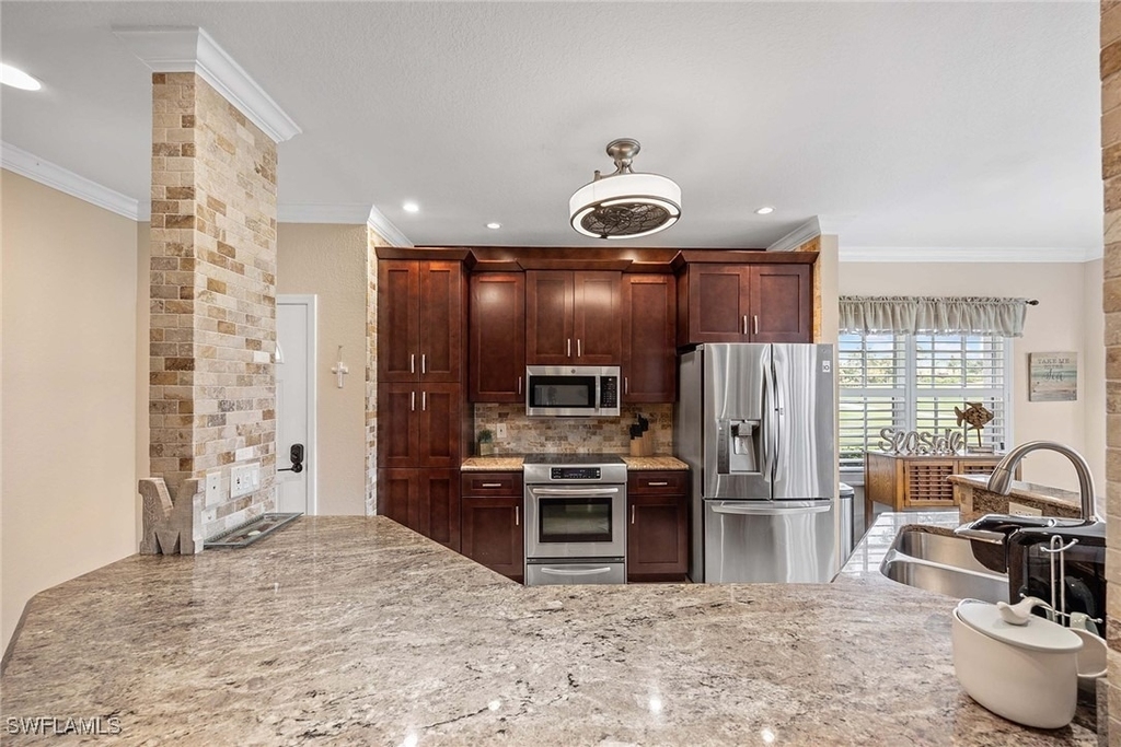 7000 Pinnacle Lane - Photo 8