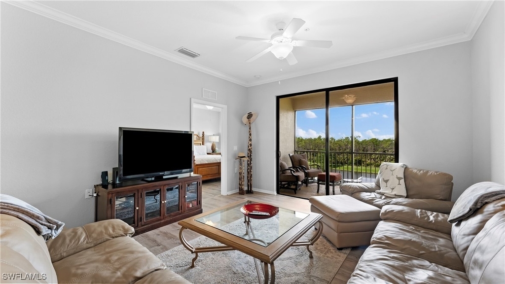 9727 Acqua Court - Photo 8
