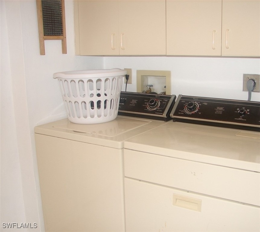 4210 Looking Glass Lane - Photo 8