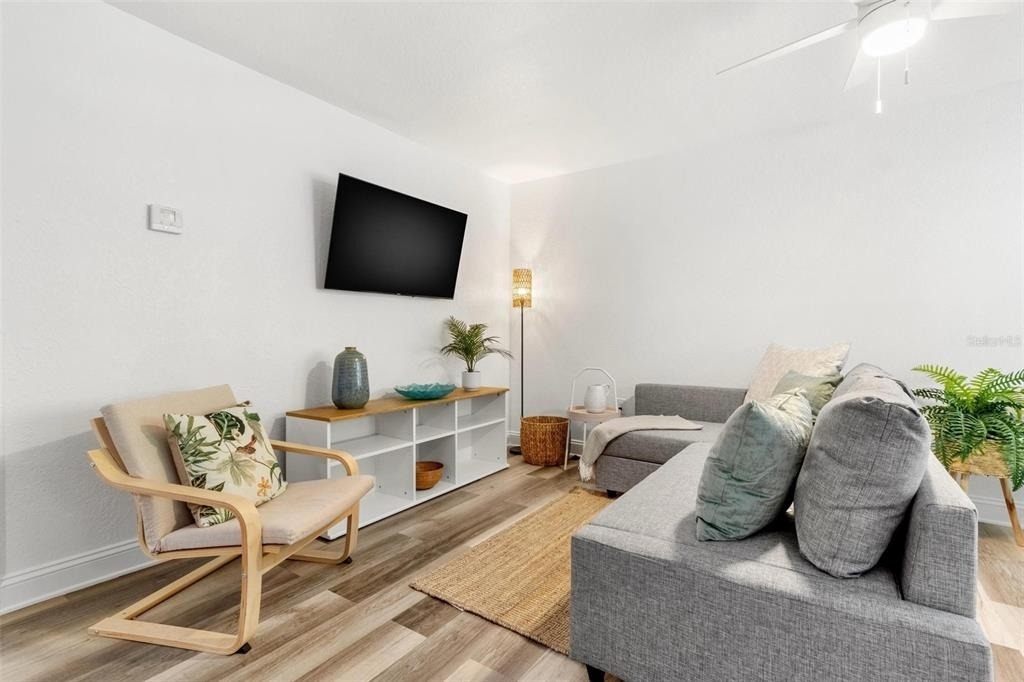 2704 2nd Street - Photo 5