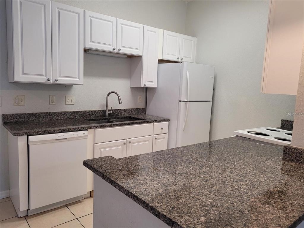 155 N Pearl Lake Causeway - Photo 9