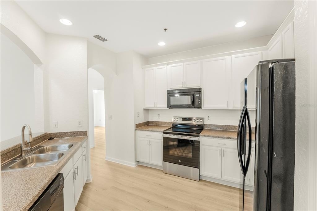 3351 Whitestone Circle - Photo 4