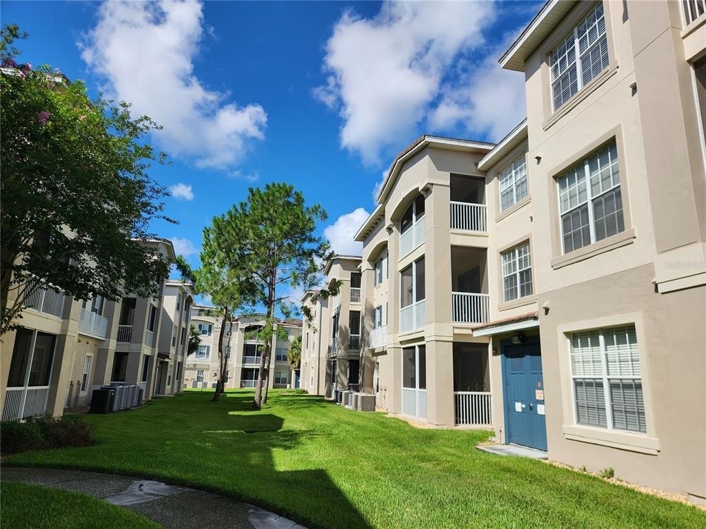3351 Whitestone Circle - Photo 0