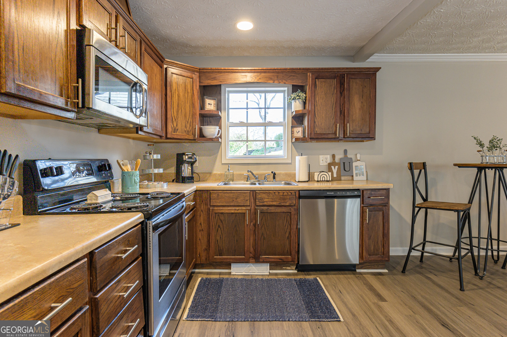 196 Etowah Drive - Photo 2