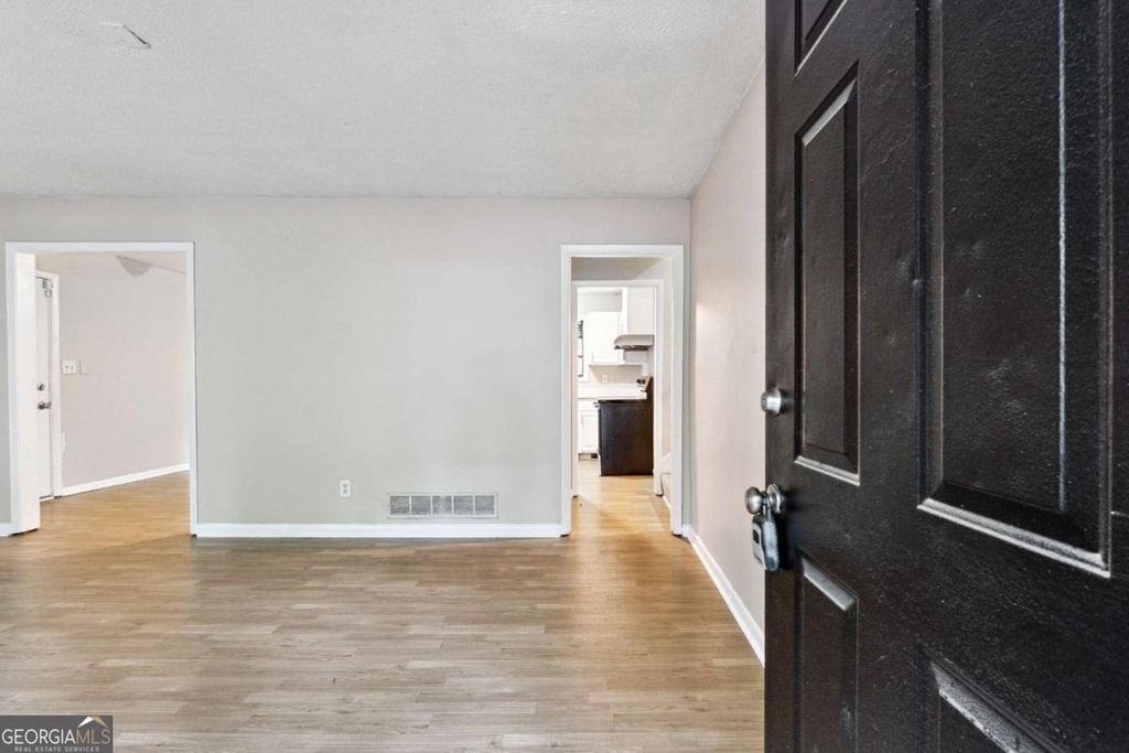 5786 Deerfield Trail - Photo 2