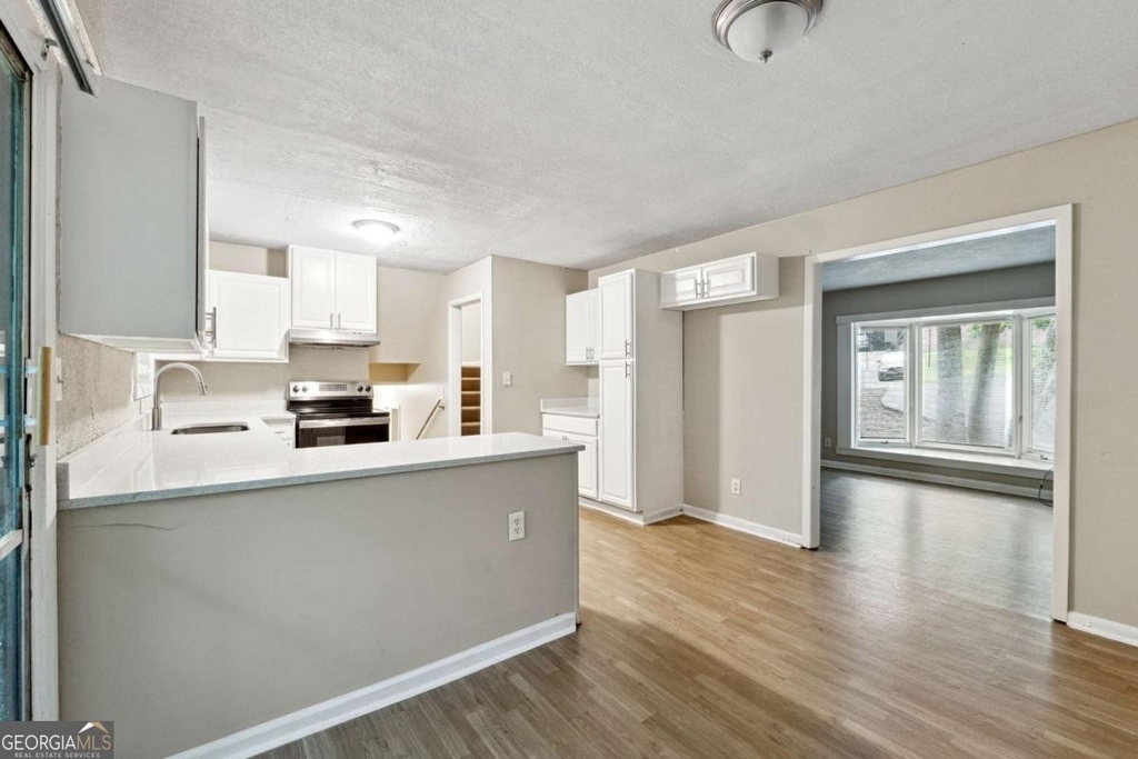 5786 Deerfield Trail - Photo 8