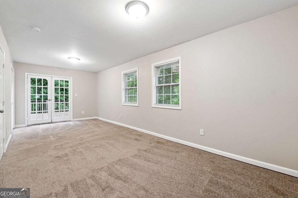 5786 Deerfield Trail - Photo 12