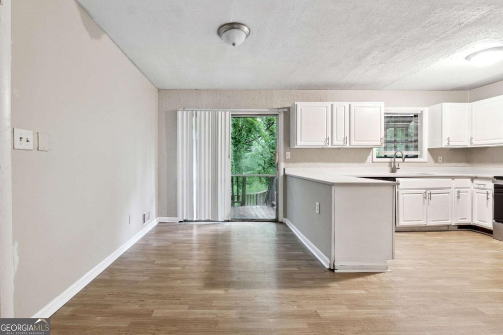 5786 Deerfield Trail - Photo 6