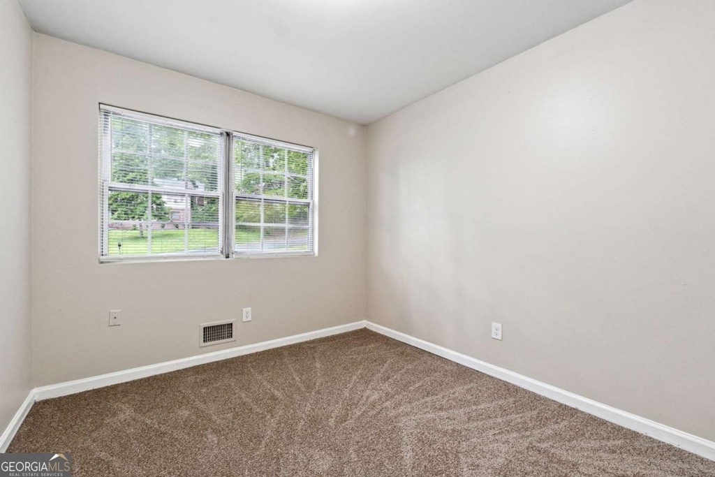 5786 Deerfield Trail - Photo 16