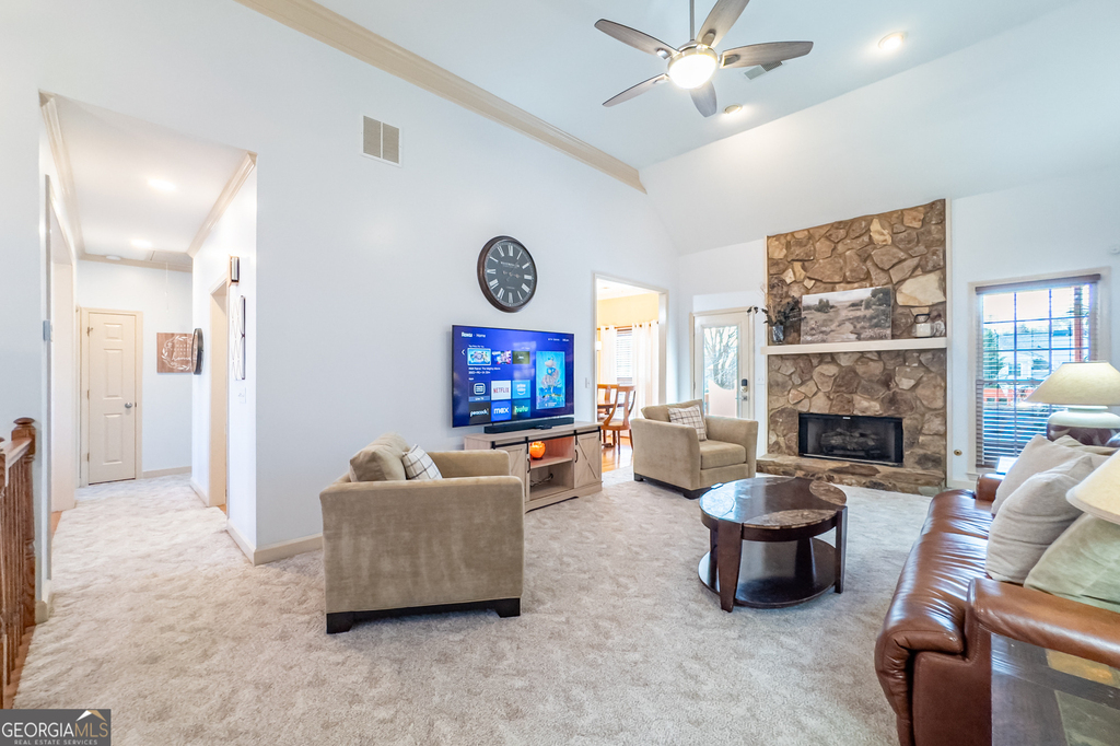 530 Waterford Drive - Photo 3