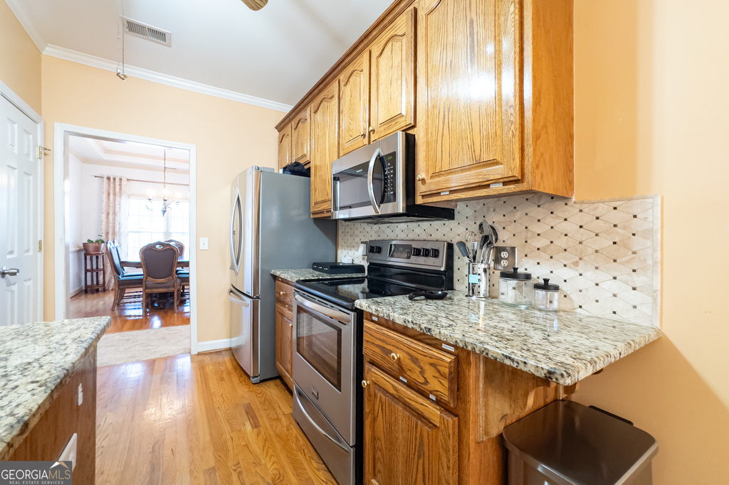 530 Waterford Drive - Photo 2