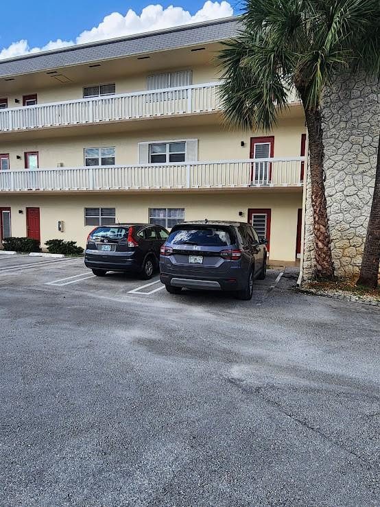 4411 Nw 16 - Photo 0