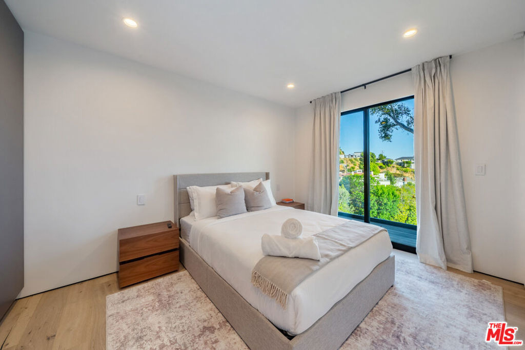 8800 Hollywood Boulevard - Photo 44