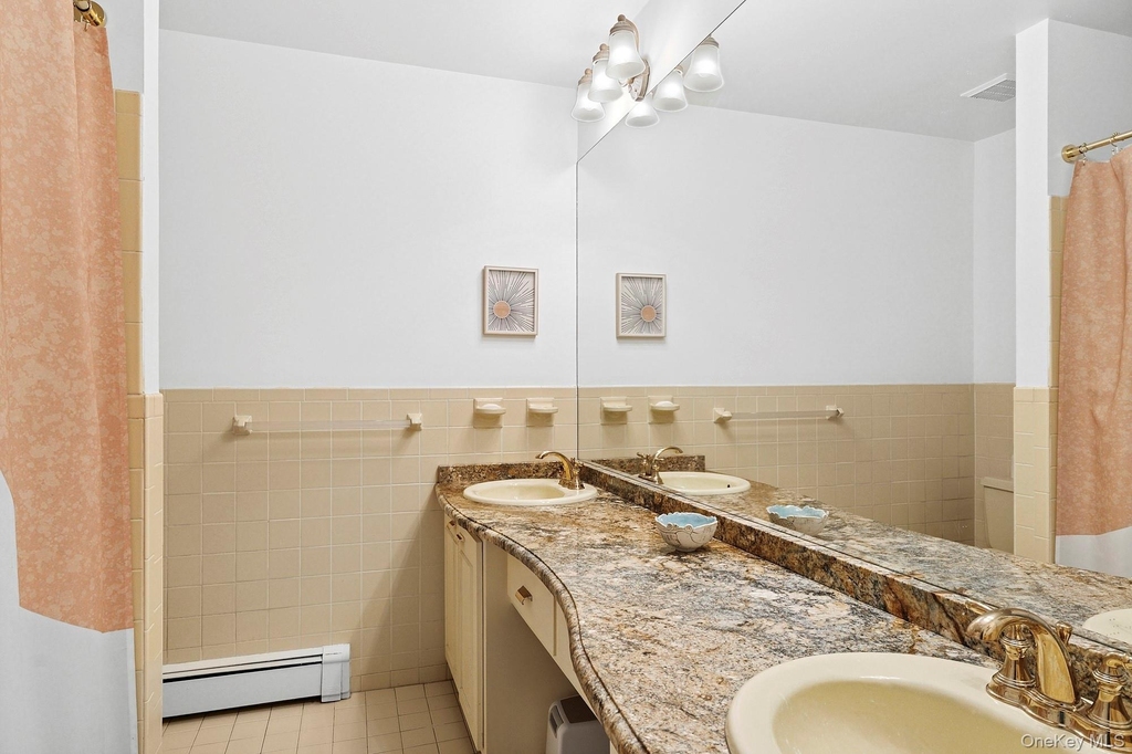 2723 Deerfield Road - Photo 14
