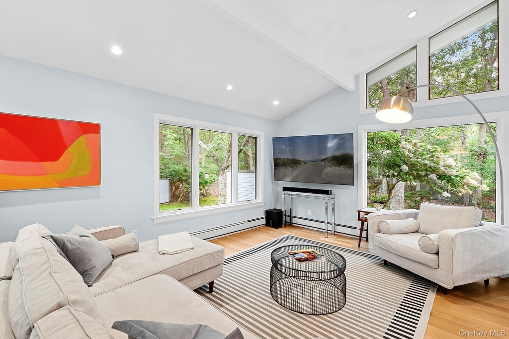 2723 Deerfield Road - Photo 5