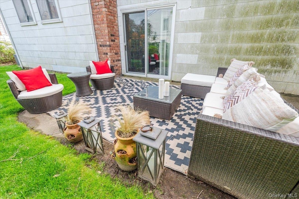 77 Tioga Avenue - Photo 22