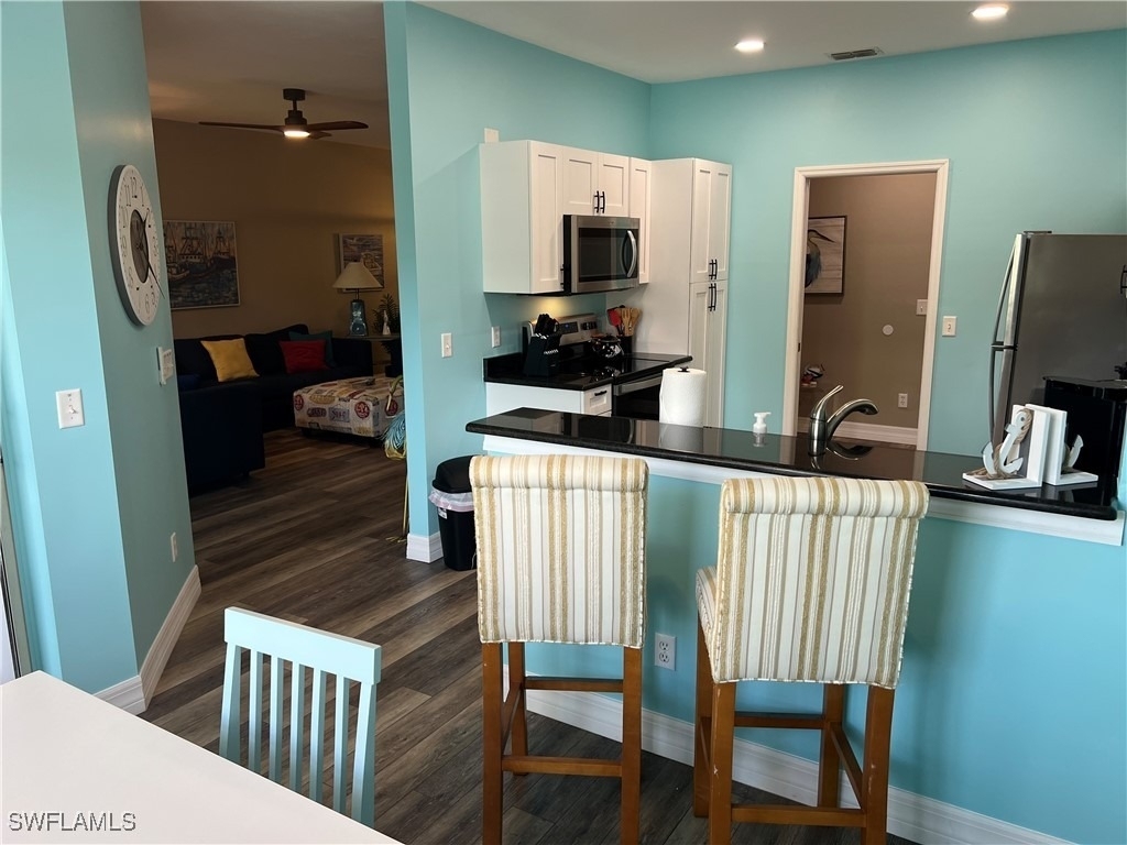 9320 Water Lily Court - Photo 8
