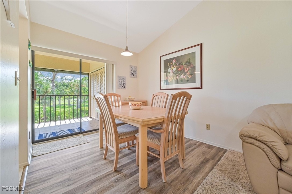 8366 Charter Club Circle - Photo 4