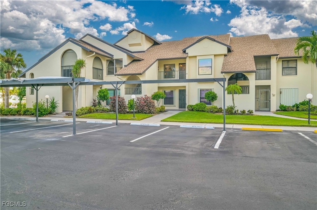 8366 Charter Club Circle - Photo 2