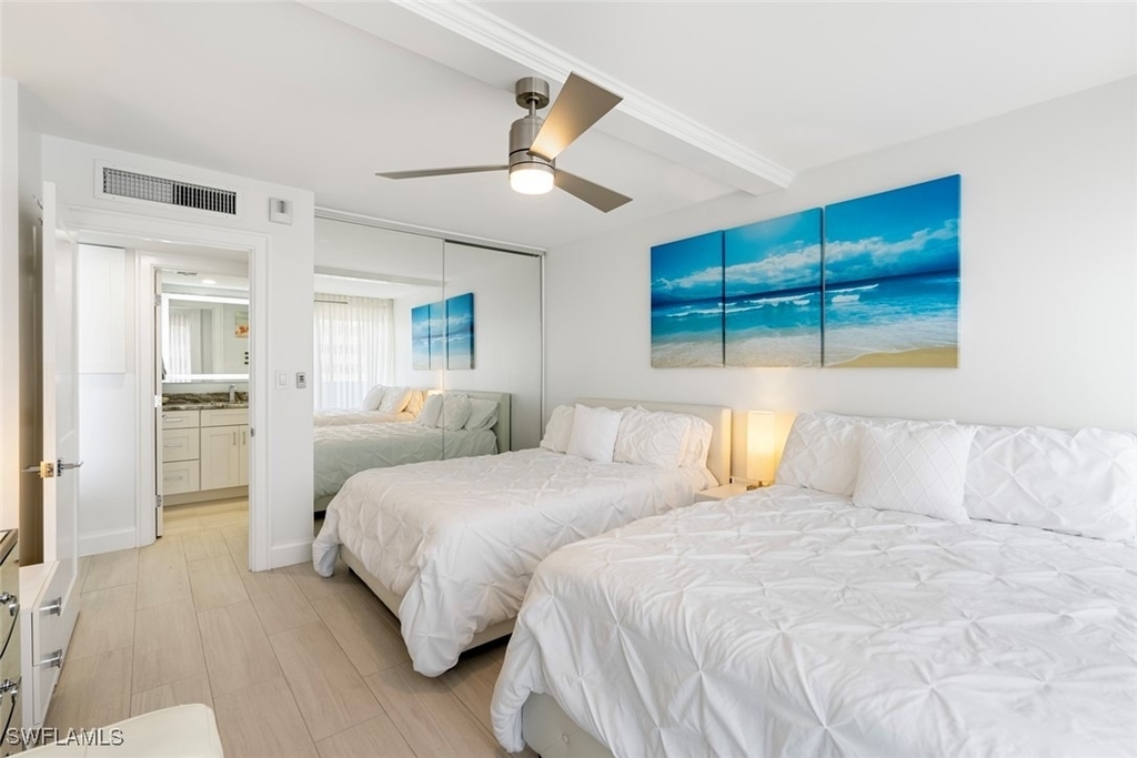 4005 Gulf Shore Boulevard N - Photo 16