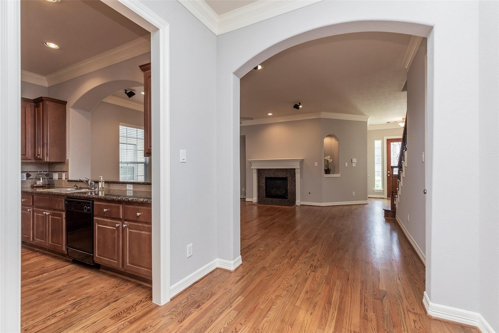 10126 Holly Chase Drive - Photo 14