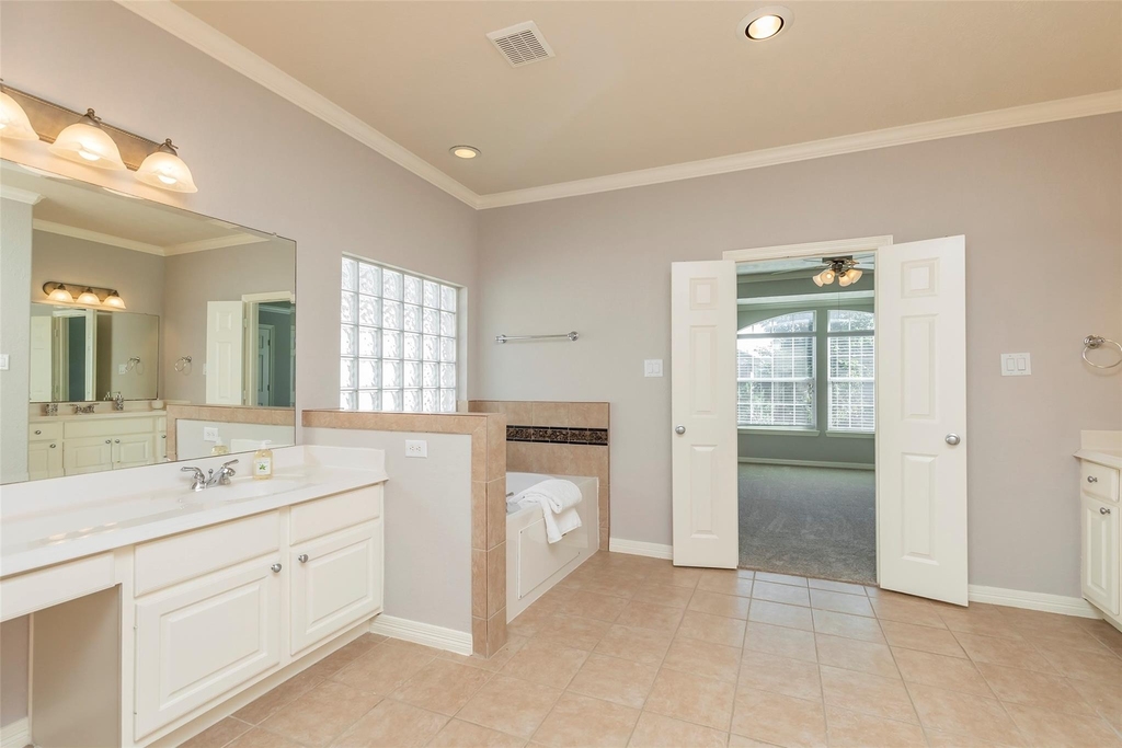10126 Holly Chase Drive - Photo 30